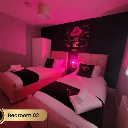 Nr Birmingham City Centre, 5 Bed, Luxe Inn Buitenkant foto
